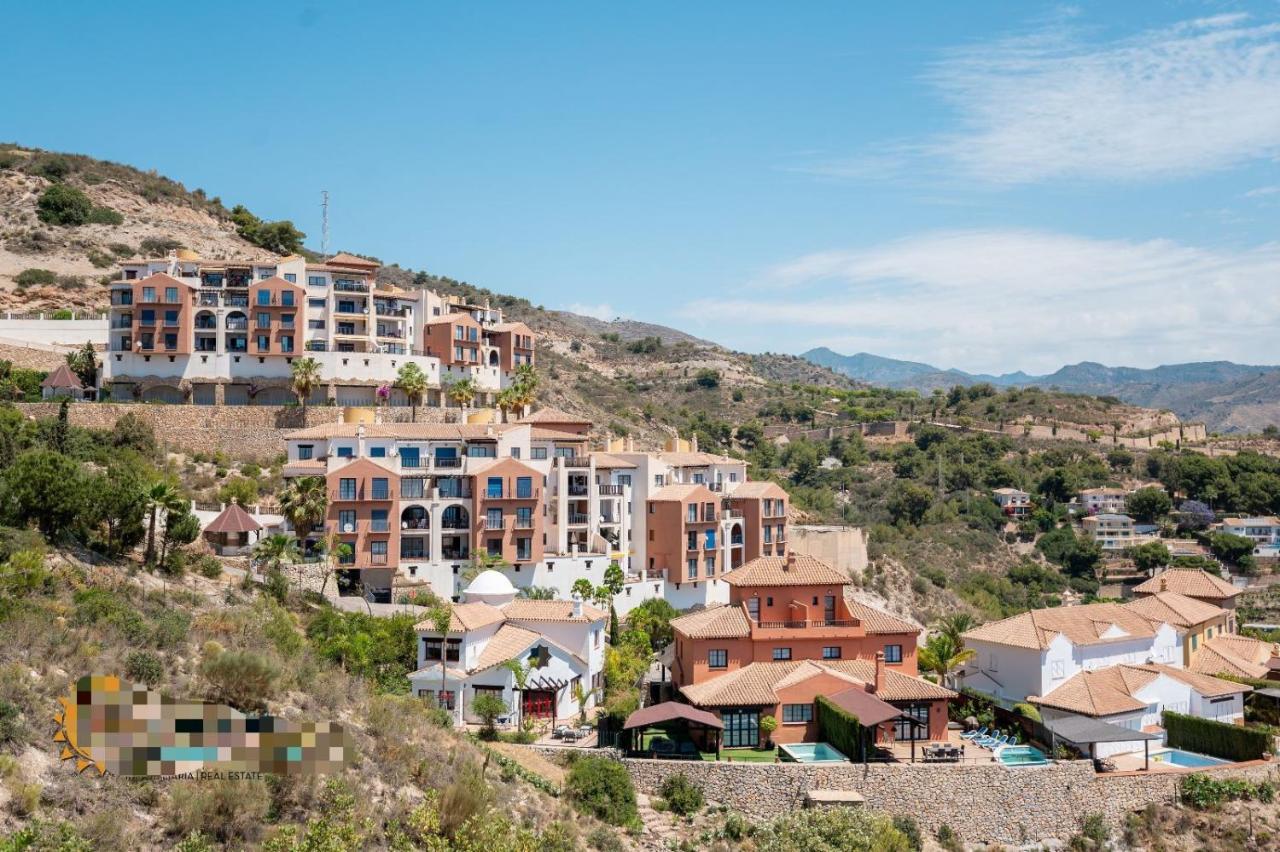 Vista Bahia Con Piscinas, Parking Y Terraza Lejlighed La Herradura  Eksteriør billede