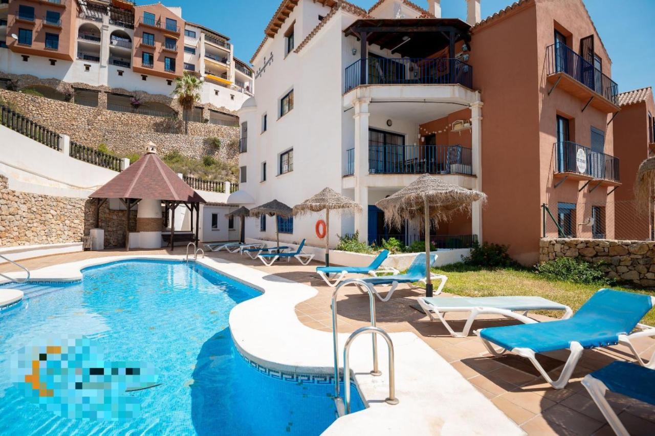 Vista Bahia Con Piscinas, Parking Y Terraza Lejlighed La Herradura  Eksteriør billede